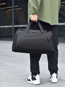 Wholesale Hot Sale Men Large Capacity Messenger <b>Bags</b> Wet Pocket Designer Weekender <b>Overnight</b> Duffel <b>Bag</b> Waterproof Travel <b>Bag</b> - Product Image 5