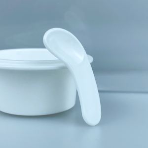 Atacado 33.5mm Creme Branco <span class=keywords><strong>PP</strong></span> Colher Baixo Preço Em Estoque Espátulas Cosméticas com Preformas Plásticas De Impressão De Seda - Product Image 3