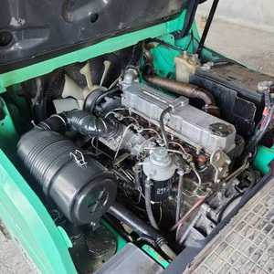 Chariot élévateur à fourche 4WD à moteur diesel Mitsubishi d'occasion, mât à deux étages pour la construction, la vente au détail et la restauration-Qualité originale - Product Image 6