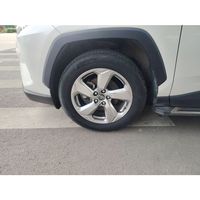 Voiture d'occasion Guazi 2020 Toyota RAV4 RTS Essence Moteur Automatique SUV 5 Places Conduite à Gauche pour Conducteurs de SUV Quotidiens Durables