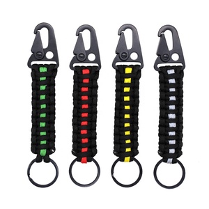 <span class=keywords><strong>Sac</strong></span> <span class=keywords><strong>à</strong></span> <span class=keywords><strong>dos</strong></span> de randonnée portable avec mousqueton en acier inoxydable <span class=keywords><strong>à</strong></span> dégagement rapide, porte-clés en paracorde avec crochet HK, couleur et logo personnalisables - Product Image 1