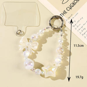 Llavero de Moda con Cuentas Acrílicas, Adorno para Mujer, Diseño de Corazón Dulce con Lazo, Cordón para Muñeca, Accesorio para Llaves - Product Image 4