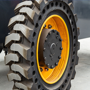 Самоходный телескопический подъемник (вышка) с гидравлическим приводом для высотных работ - Product Image 6