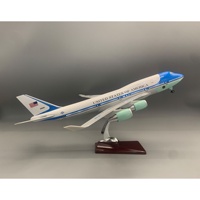 Maquette d'avion de passagers 747 Air Force One à double porte avec éclairage et roues, ornement d'aviation statique simulé