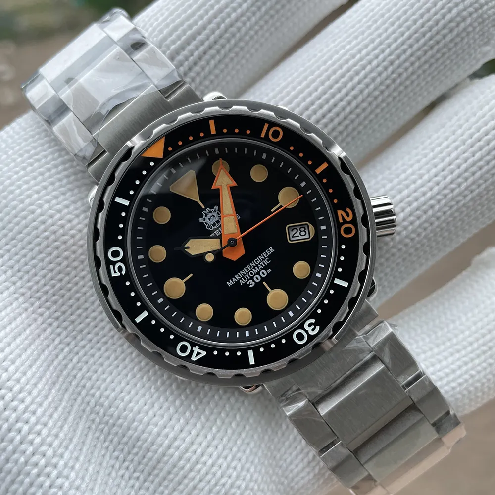 SD1975V Steeldive 316L Stainless Steel Case Orange Luminous Ceramic Bezel 300m Water Resistant NH35 Diver Watch for men