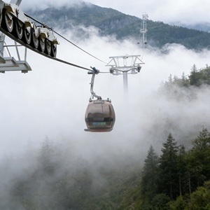 Equipo de Teleférico Aéreo Premium y Duradero para Exteriores, para Parques de Atracciones, Bosques, Montañas y Áreas Comerciales - Product Image 2