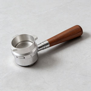 حامل فلتر قهوة من سبائك الألومنيوم قابل لإعادة الاستخدام وصديق للبيئة، مع أداة WDT وقمع توزيع للإسبريسو مقاس 58 مم - Product Image 6