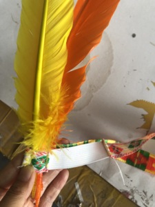 HY Wholesale Prime Hcraft ODM OEM Coiffe de paon pour fête - Product Image 4