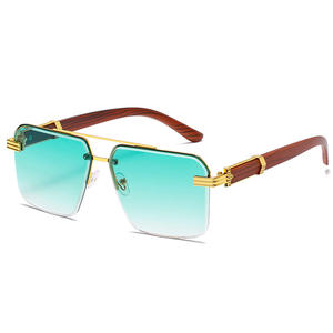 Nouvelles lunettes de soleil tendance à dégradé carré irrégulier 4357 pour hommes, verres découpés, branches en bois imprimé, lunettes de soleil métalliques pour femmes <span class=keywords><strong>2022</strong></span> - Product Image 4