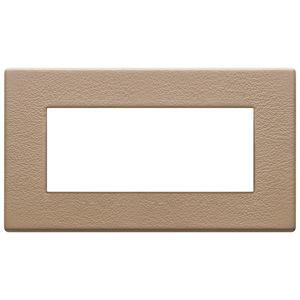 ปลั๊กและเต้ารับ 5M BS Savannah Plate ขนาด 16.5 ซม. ยาว 9.5 ซม. กว้าง 1.4 ซม. สูง 1.4 ซม. - Product Image 1
