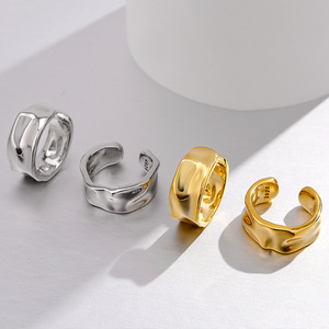 Boucles d'oreilles manchette géométriques irrégulières en argent sterling S925 plaqué or, unisexe, cadeau de mariage, mode, finition lisse crêpe - Product Image 4