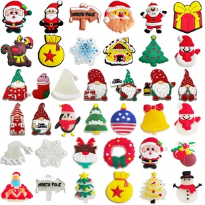 XB all'ingrosso ultimo natale portafortuna Clog Design cartone animato PVC scarpe ciondoli con fibbia decorazione bambini morbido accessori per scarpe - Product Image 2