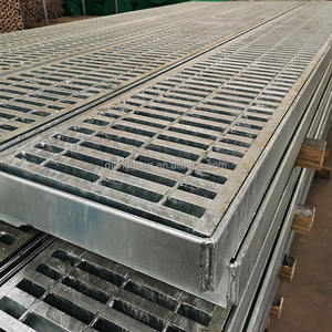 Rejilla de acero de malla de carbono para plataforma de mantenimiento y acceso a garajes, estilo liso, con estructura de acero fundido en caliente, a precios bajos - Product Image 1