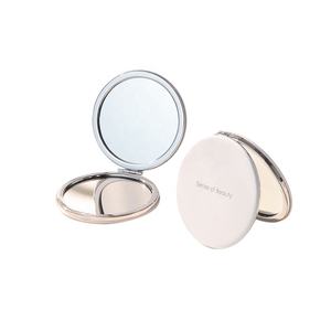 Espejo pequeño cuadrado de doble cara de cuero Pu, espejo de maquillaje delicado para mujer, Mini espejo de mano <span class=keywords><strong>plegable</strong></span> de bolsillo - Product Image 4