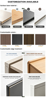 Poste de travail modulaire en verre pentagonal pour 8 personnes |   Bureau en bois ignifuge avec structure en aluminium pour espace de travail ouvert