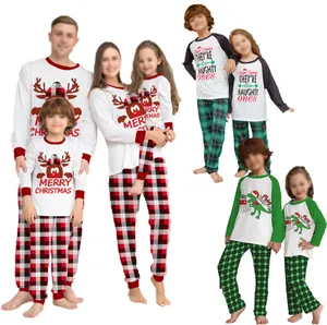 Pigiama natalizio per bambini pigiama natalizio natalizio in bianco personalizzato per bambini abbinato al pigiama natalizio per la famiglia