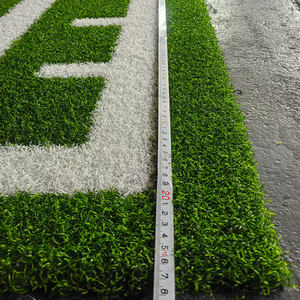 Tapis de fitness Umax haute densité pour piste de luge, <span class=keywords><strong>gazon</strong></span> synthétique 15MM 20MM 25MM, logo personnalisé, <span class=keywords><strong>gazon</strong></span> PE pour salle de sport, tapis d'herbe artificielle en rouleaux - Product Image 2