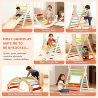 Pickler-Dreieck 8-in-1 Faltbares Klettergerüst aus Holz mit Rutsche, Bogen, Leiter, Rampe und Kreidetafel für Kleinkinder