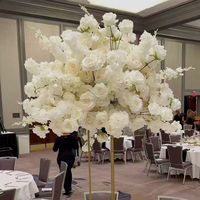 Décorations et fournitures de mariage MoKtong : Centres de table floraux blancs durables et abordables avec installation facile
