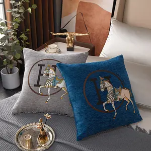 JA Wholesale Luxury Modern Style Horse Embroidery Throw Pillow Solid Knitted Cushion Cover Hotel Couch Sofa Living Room Bedroom