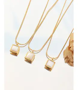Fashion Noble Simple Natural Fritillary Square White Shell Pendant Necklace Metal Unique Clavicle Chain Jewelry For Women