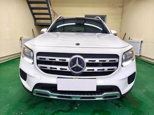 <span class=keywords><strong>Mercedes</strong></span> Benz GLB180 2022, SUV de Estilo Robusto, Diseño Todoterreno y Motor Turbo, Vehículo Utilitario <span class=keywords><strong>Compacto</strong></span> - Product Image 2