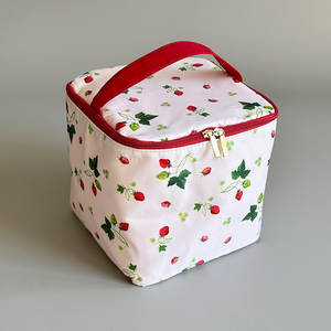 High Quality <b>Makeup</b> <b>Bag</b> Polyester High End Custom Cosmetic <b>Bag</b> Can Custom Material with Internal Pocket Portable Washing <b>Bag</b> - Product Image 1