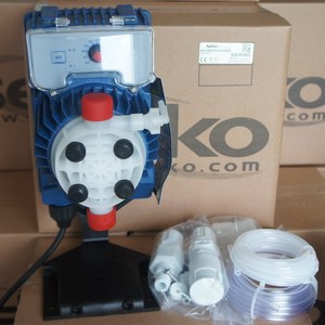 Bomba Dosificadora de Diafragma Seko con Controlador de PH, Material PVDF, 16 bar, Caudal de 7L/h, Personalizable OEM para Agua Potable/Residual, Modelo APG800 - Product Image 6