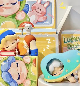 กล่องของเล่นพีวีซีสุดเทรนดี้จากเวนดี้ ลัคกี้เดย์ กล่องสุ่มตุ๊กตาน่ารัก ความสุขในฝัน ของเล่นลึกลับ กล่องปริศนา - Product Image 2