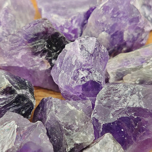 Batu Amethyst Mentah Alami, Kristal Amethyst, Batu Diffuser Aromaterapi, Ornamen Kristal, Batu Dekoratif, Grosir - Product Image 3