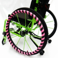 Pièces de fauteuil roulant MUNIU, roue arrière en silicone de 24 pouces, couvre-poignée de poussée amovible, multicolore, antidérapant HR24-03 4,6 mm