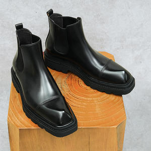 Mocasines de Hombre de Alta Calidad en Color Marrón, Hechos en Inglaterra con Cuero Lavado, Estilo Retro, con Cordones y Suela Goodyear, Impermeables - Product Image 6