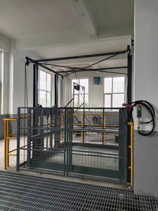 Plataforma Elevadora de Carga con Riel de Guía Vertical Hidráulico Industrial - Product Image 5