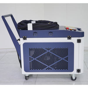 Máquina de limpieza láser de fibra de mano refrigerada por agua de bajo precio de 2000W para eliminación de óxido de superficie de acero inoxidable y aluminio Nuevo - Product Image 5