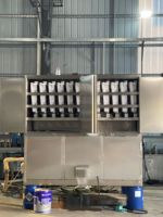 Mesin Pembuat Es Batu Kubus Pendingin Air 1T 2T 3T 5T Ton Per Hari Kontrol PLC R404A untuk Dapur Sentral Pengolahan Makanan Laut