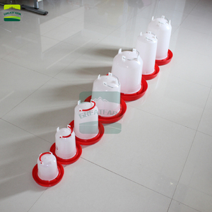 <span class=keywords><strong>Bebedero</strong></span> Automático <span class=keywords><strong>para</strong></span> Pollos de 1.5 L, Nuevo <span class=keywords><strong>Bebedero</strong></span> de Plástico <span class=keywords><strong>para</strong></span> Aves de Corral <span class=keywords><strong>para</strong></span> Granjas Avícolas, el Más Vendido de Fábrica - Product Image 4