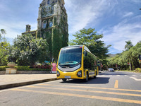 Minibus commercial électrique pur à 18 places, homologué pour la circulation routière, neuf et prêt à l'emploi