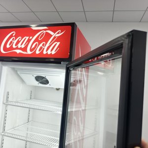 Réfrigérateur à boissons intégré de qualité supérieure avec logo personnalisé gratuit, nouveau modèle <span class=keywords><strong>Coca</strong></span>-<span class=keywords><strong>Cola</strong></span> 2026, équipement de réfrigération pour boissons froides - Product Image 6