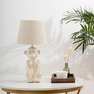 Lampe de table beige pour la décoration intérieure, abat-jour en lin, lampe de table en céramique faite à la main, lumière chaude - Product Image 1