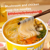 Calentamiento instantáneo de alta calidad, fideos de arroz listos para comer con champiñones y sopa de pollo, comida de conveniencia para platos de cena