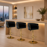 Tabouret de bar de luxe en velours noir plissé, pivotant, hauteur réglable, avec pieds dorés, pour café et restaurant modernes