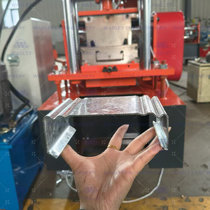 เครื่องขึ้นรูปม้วนชั้นเก็บของหนักแบบมืออาชีพใช้ในซูเปอร์มาร์เก็ต - Product Image 5