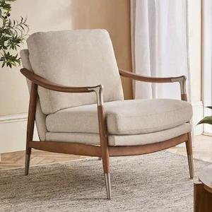 أريكة غرفة معيشة مصنوعة يدويًا من الخشب الصلب بتصميم بسيط قابل للتخصيص، كرسي فردي من القطيفة - Product Image 4