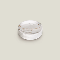 Nouveaux ensembles modernes de salle de bains effet marbre blanc résine de style européen élégant accessoires de salle de bains de luxe pour hôtels décor à la maison
