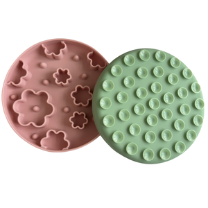New Model Hot Selling Silicone Flower Shape Equipped with Suction Cups to Prevent Slipping Pet Dog <b>Cat</b> Slow <b>Feeder</b> Licking Plate - Product Image 5