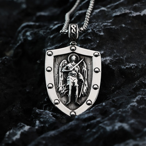 Collar Geométrico de Acero Inoxidable para Hombre, Colgante de Escudo, Cuentas Cuadradas Biseladas, Patrón de Ángel, Joyería de Moda a la Moda - Product Image 4