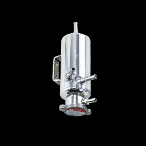 Réservoir d'expansion en alliage d'aluminium 0,5 L, universel, compatible avec BMW, Mitsubishi, Nissan, Toyota, Volkswagen, mise à niveau et rénovation TK03 - Product Image 4