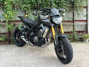 <span class=keywords><strong>Yamaha</strong></span> MT-09 Hyper Naked, Motor de Tres Cilindros de 889 cc, Rendimiento Ágil, Motos a Gasolina - Product Image 3