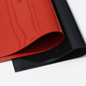 Feuille de caoutchouc silicone rouge/noir 1mm/2mm 250x250mm, résistante à la chaleur, en rouleau, découpe sur mesure, tapis en silicone noir - Product Image 4