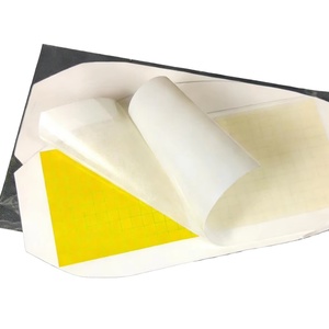 Papel Adhesivo para Moscas de Doble Cara en Forma de Abanico para Trampas de Moscas con Luz UV - Tableros Adhesivos de Alta Resistencia, Ecológicos y Portátiles - Product Image 1